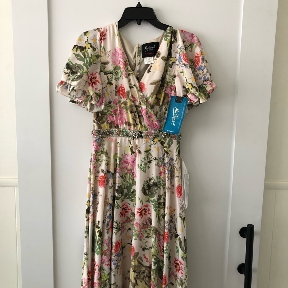 Mac Duggal Floral Print Faux Wrap Maxi Gown Dress 2 - Picture 3 of 14